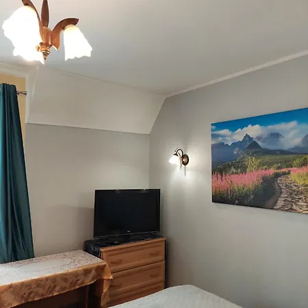 Homestay Goscinne Brzozowa 14 *